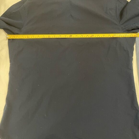 Lululemon Buttom Down Shirt - Picture 5 of 7